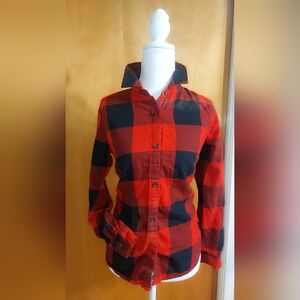 Old Navy Woman Red and Black Checkered Shirt